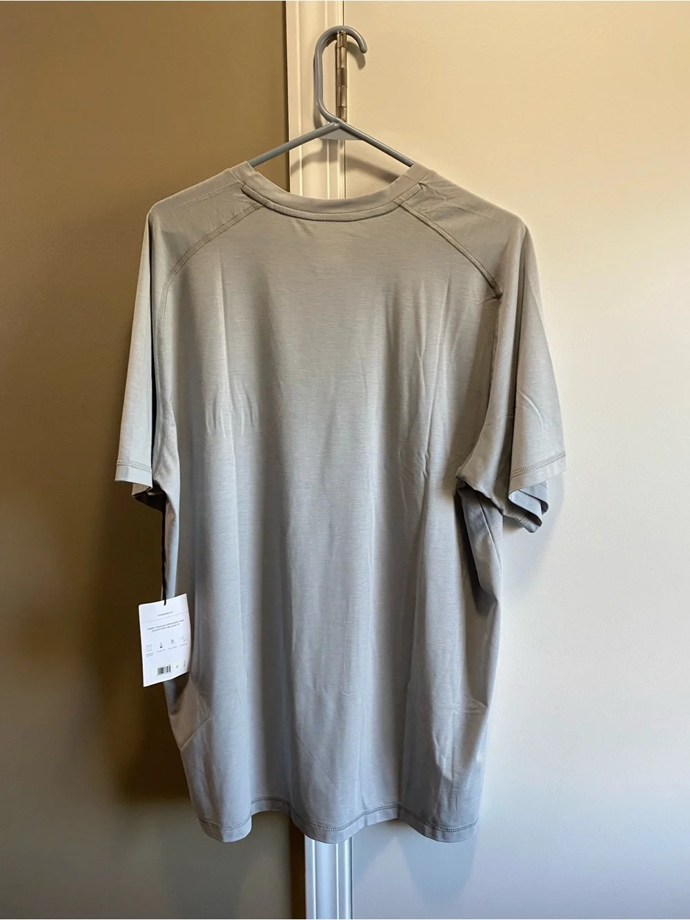 Banana Republic Short Sleeve Crew Neck Shirt - Light Gray